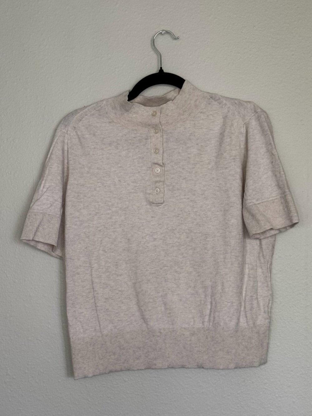 Everlane Organic Cotton Short Sleeve Mock Neck Henley Sweater Top Oatmeal Beige